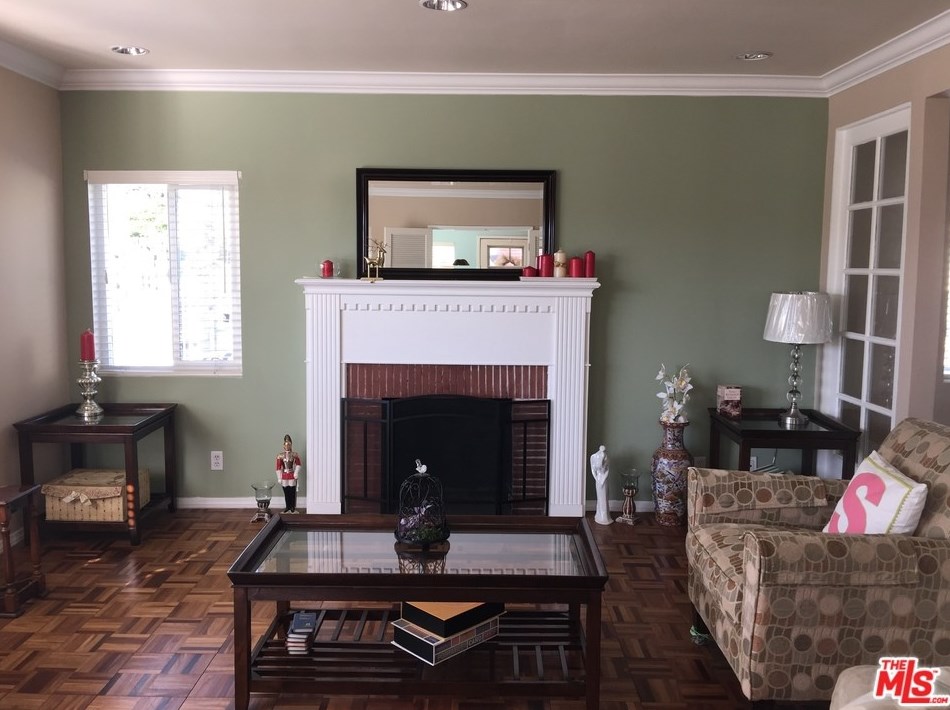 828 Simmons Ave, Montebello, CA 90640