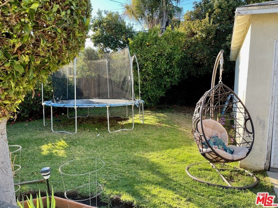 2711 Cardiff Ave, Los Angeles, CA 90034-1844