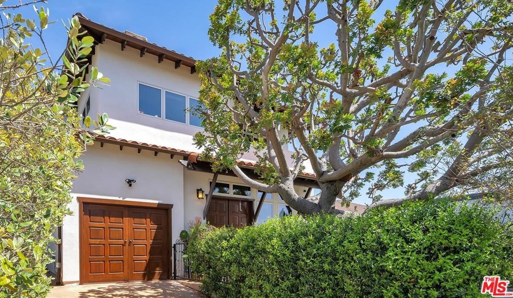 3444 Greenwood Ave, Los Angeles CA  90040-3305 exterior