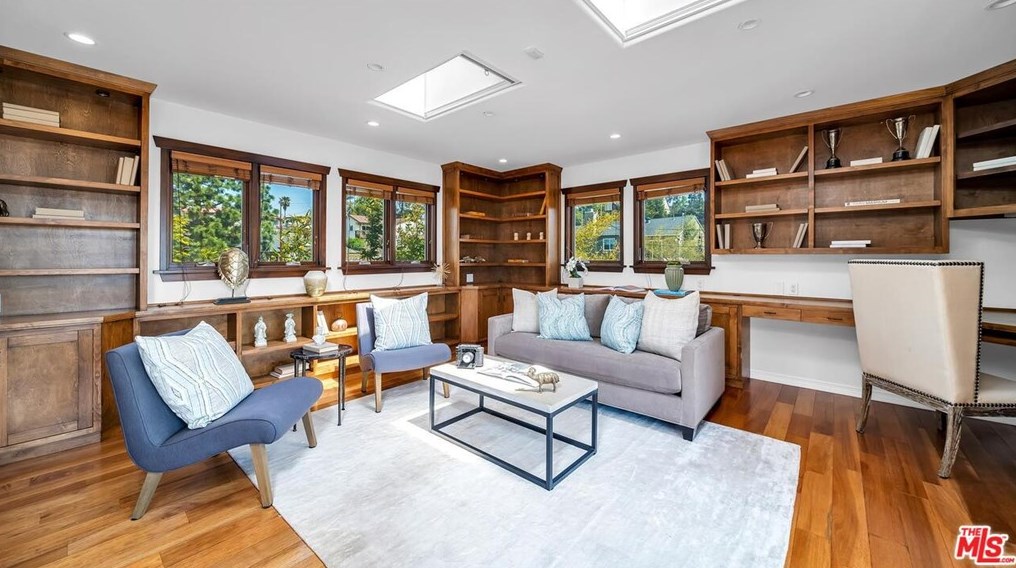 3444 Greenwood Ave, Los Angeles CA  90040-3305 exterior
