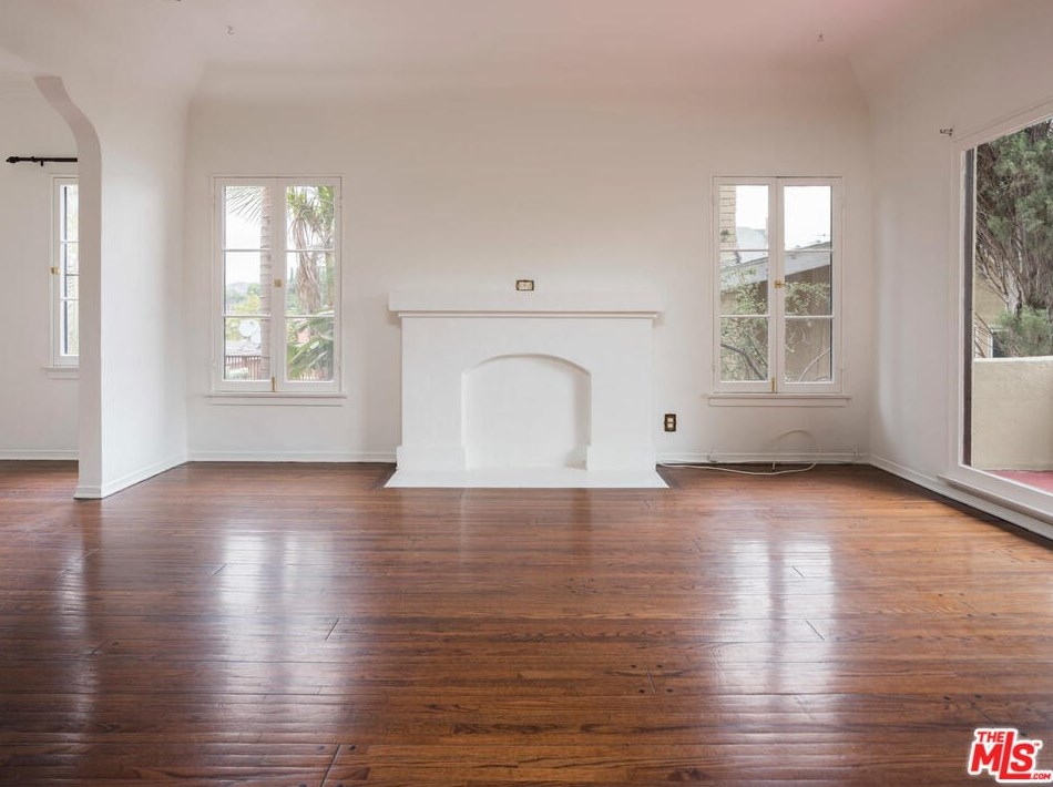 3842 Aloha St, Los Angeles CA  90027-3304 exterior