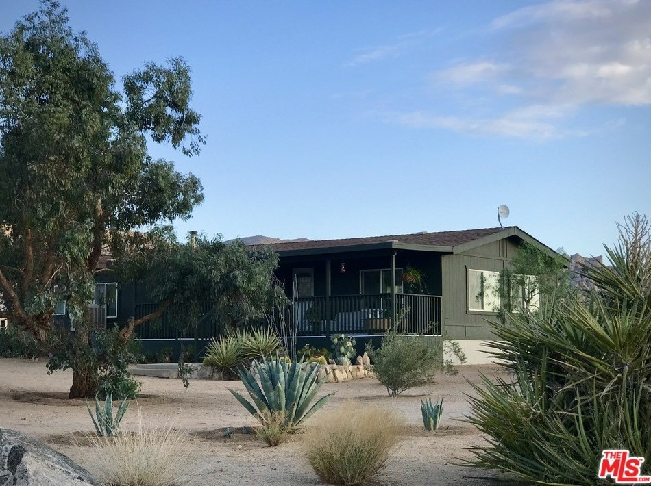 51036 Burns Canyon Rd, Pioneertown, CA 92268-9600