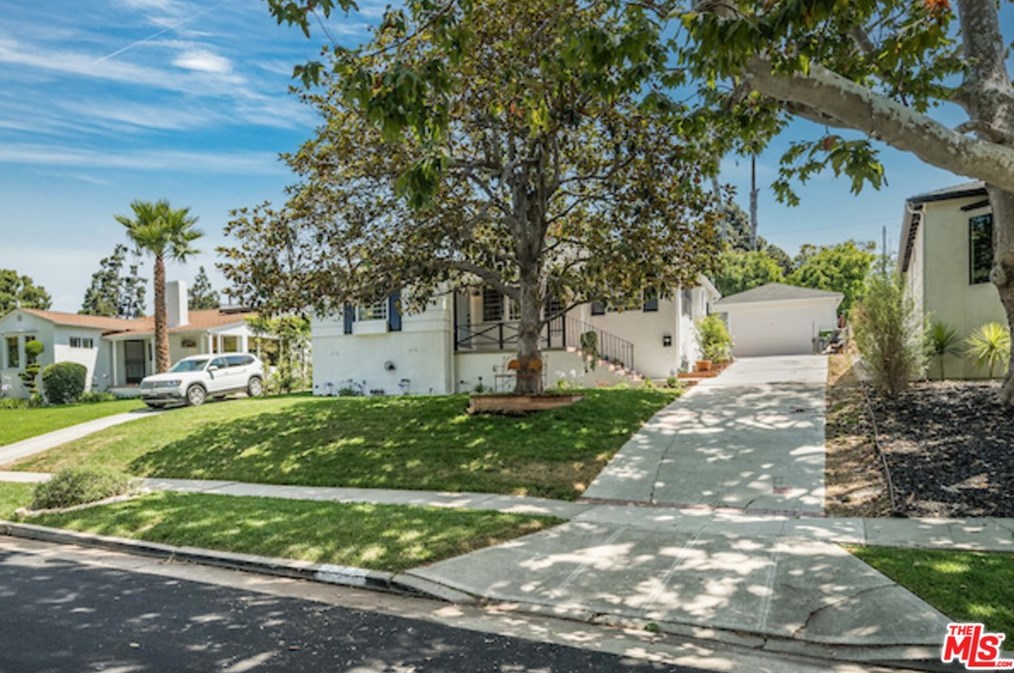 5735 76th St, Los Angeles, CA 90045-1701