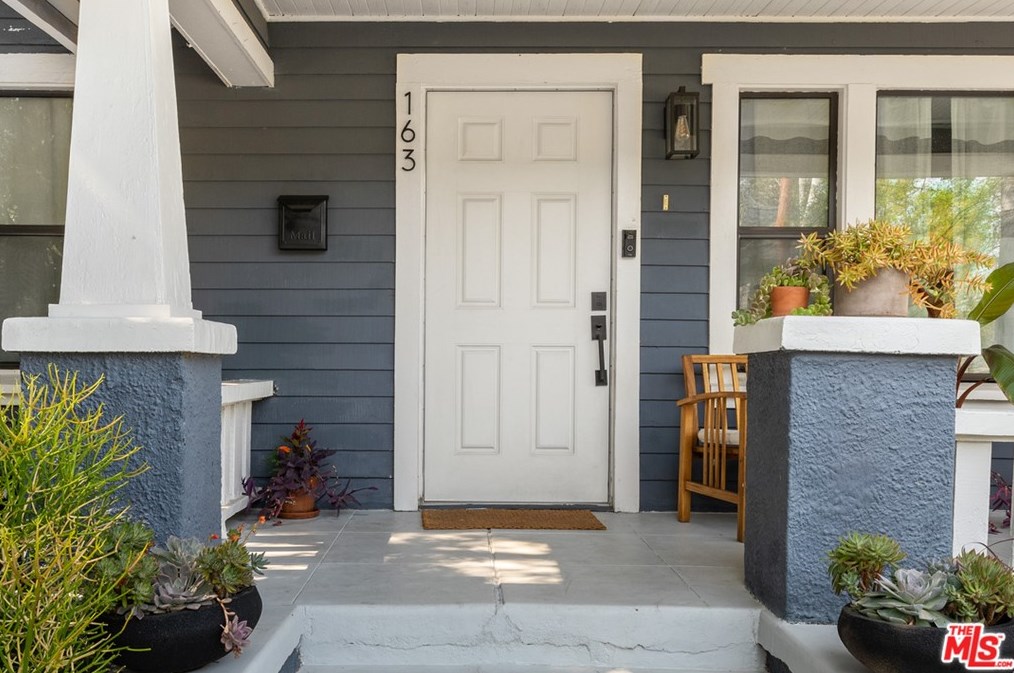 163 Painter St, Pasadena, CA 91103-3128