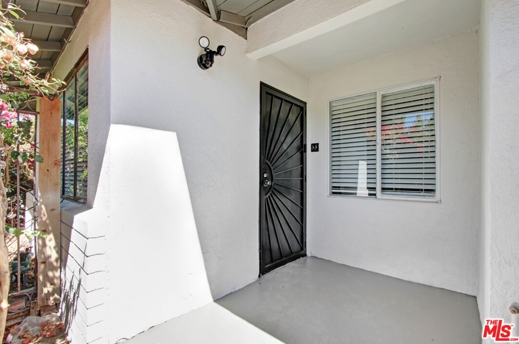 617 Calle Margarita, Thousand Oaks, CA 91360-4849