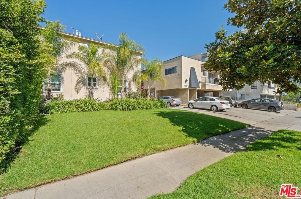 1523 S Shenandoah St, Los Angeles, CA 90035