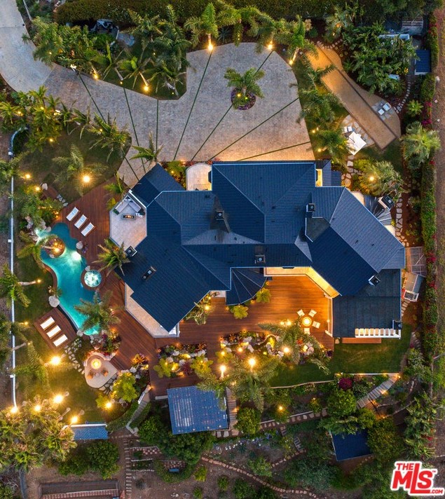 5868 Zumirez Dr, Malibu, CA 90265