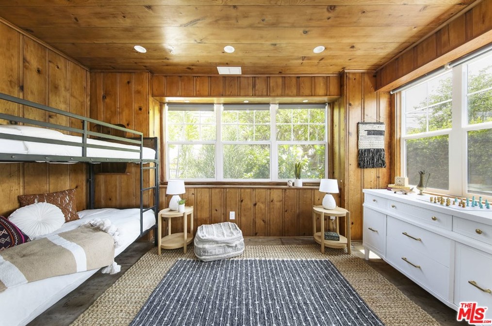 827 Coronado St, Los Angeles CA  90026-3913 exterior