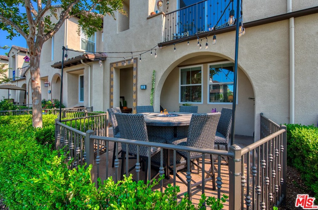 3 Playa Cir, Laguna Beach, CA 92656-1621