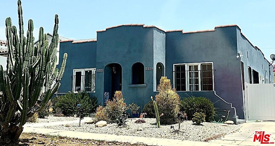 1350 Orange Dr, Los Angeles, CA 90019-2901
