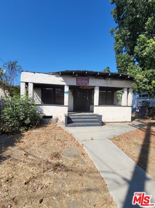 1597 37th St, Los Angeles, CA 90018-4522
