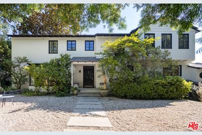 9476 Readcrest Drive - Photo 1