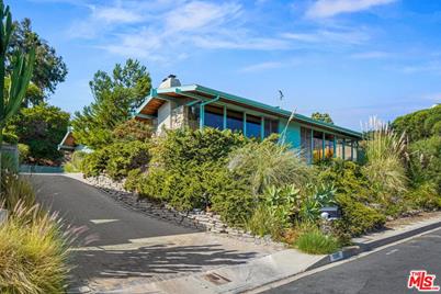 1245 Las Pulgas Road - Photo 1