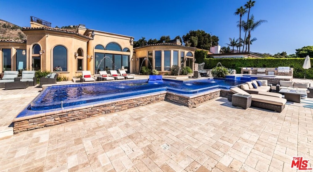 31280 Bailard Rd, Malibu CA  90265-2606 exterior