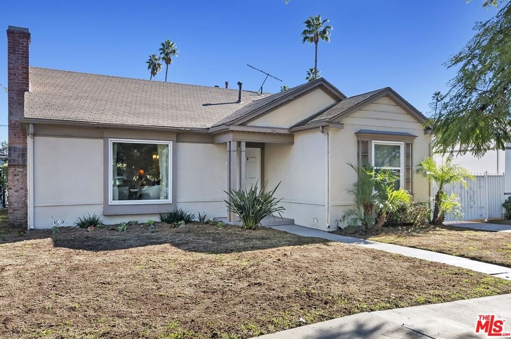 3870 Edgehill Dr, Los Angeles, CA 90008-1933