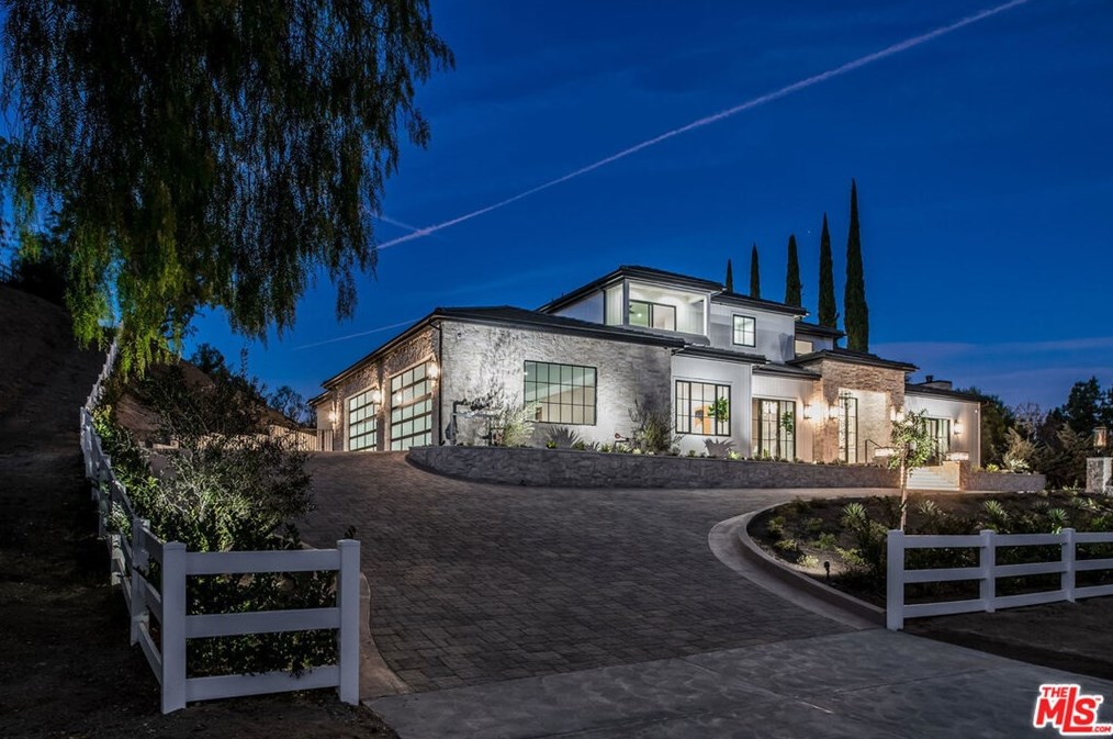 24961 Kit Carson Rd, Calabasas, CA 91302