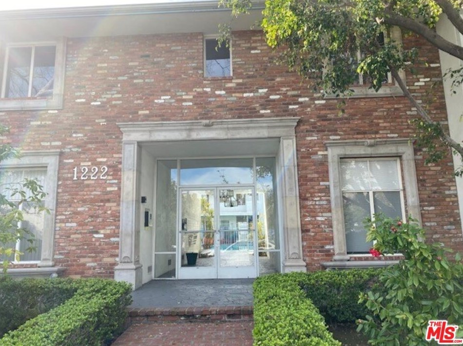 1222 Princeton St #2, Santa Monica, CA 90404