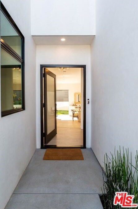 2240 Fargo St, Los Angeles, CA 90039-3108