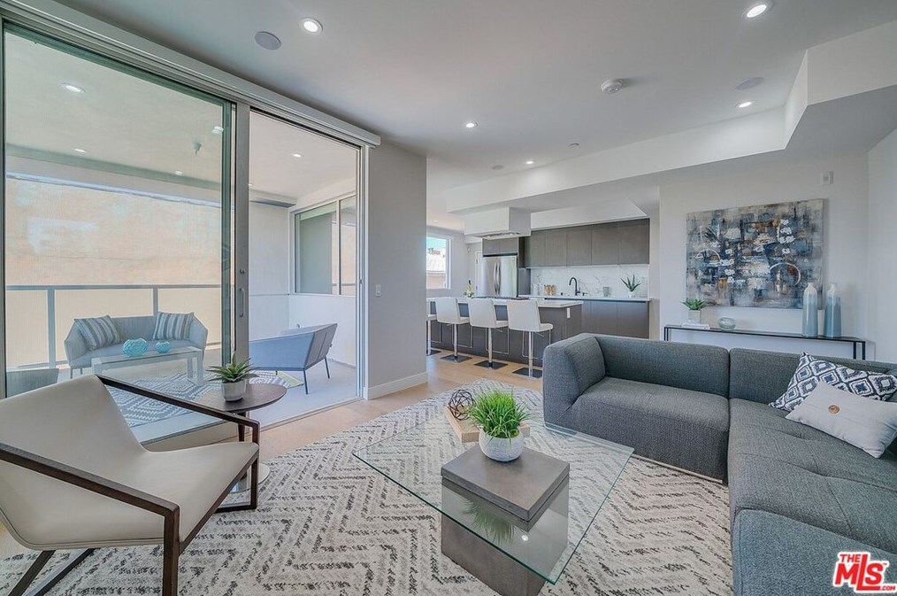 1148 N Detroit St #3a, Los Angeles, CA 90046