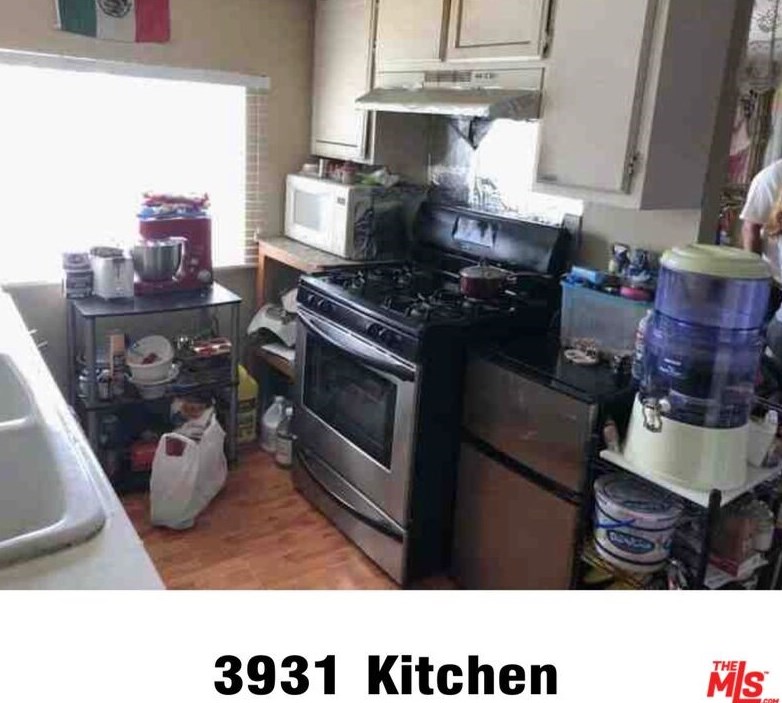 3929 2nd St, Los Angeles CA  90004-5310 exterior