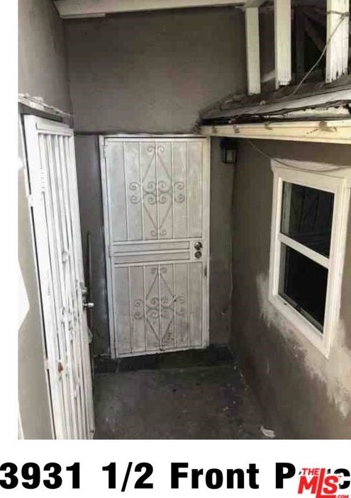 3929 2nd St, Los Angeles CA  90004-5310 exterior
