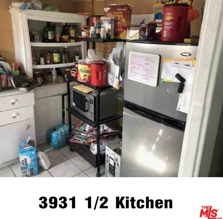 3929 2nd St, Los Angeles CA  90004-5310 exterior