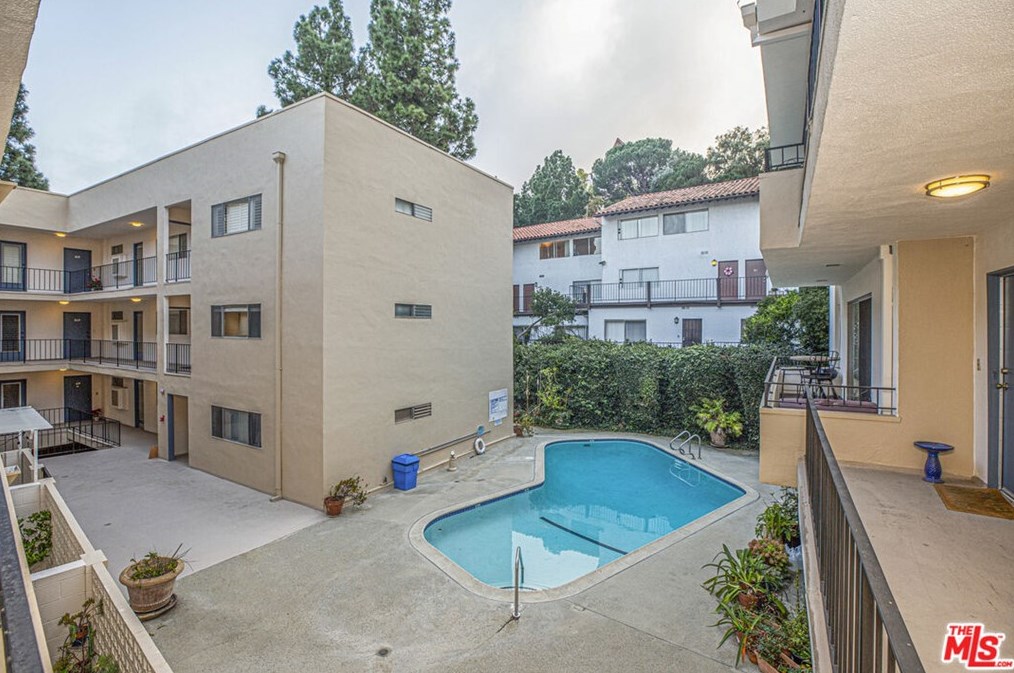 5630 Ravenspur Dr #208, Palos Verdes Estates, CA 90275