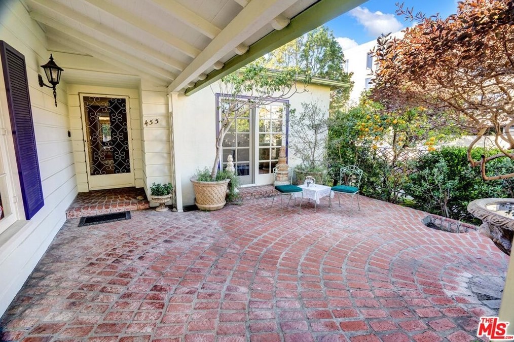 455 Hamel Rd, Los Angeles, CA 90048-3918