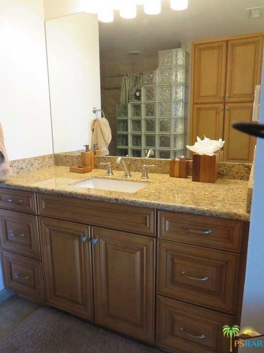 68472 Calle Toledo, Cathedral City CA  92234-6714 exterior