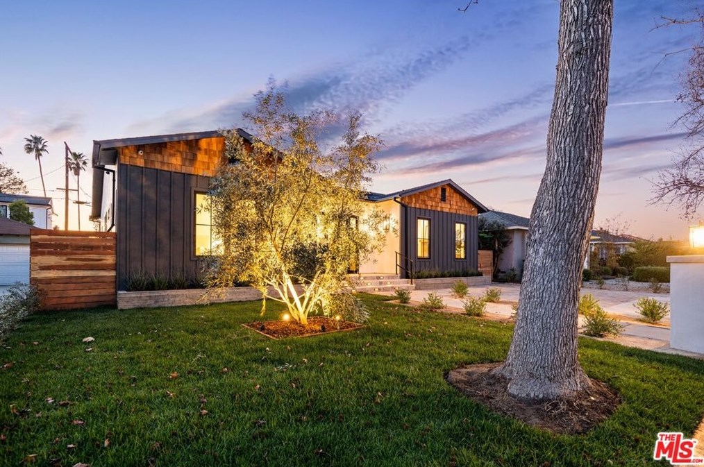 4849 Stern Ave, Van Nuys, CA 91423