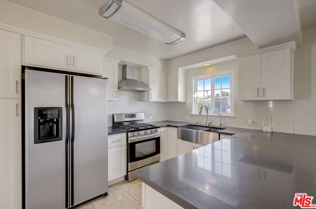 1211 E Wilhelmina St, Anaheim, CA 92805