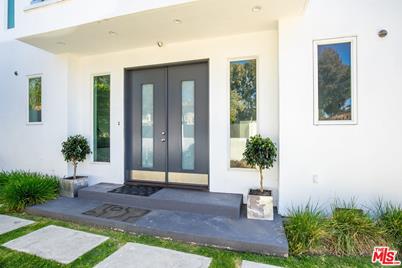 1336 N Fairfax Avenue - Photo 1