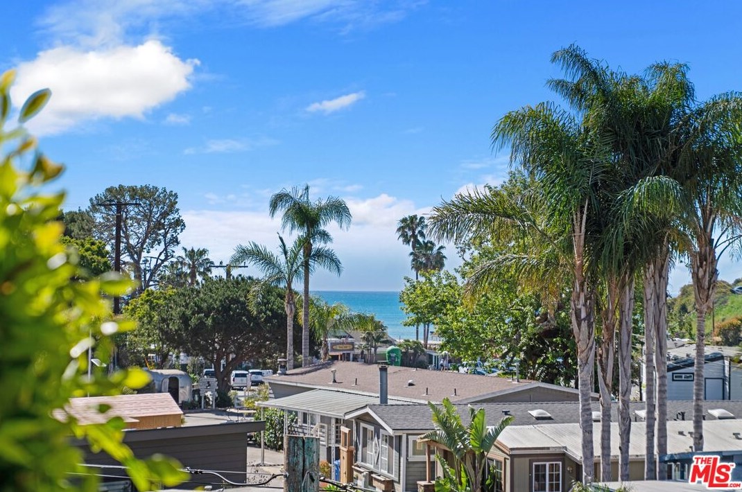 49 Paradise Cove Rd, Malibu, CA 90265