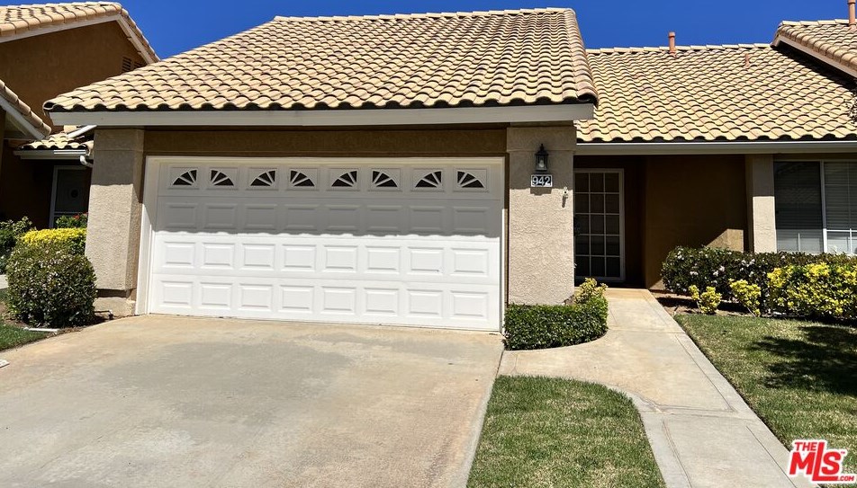 942 Casper Ave, Banning, CA 92220-5125