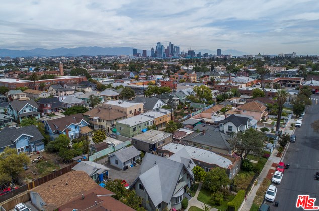 1459 29th St, Los Angeles CA  90011-1931 exterior