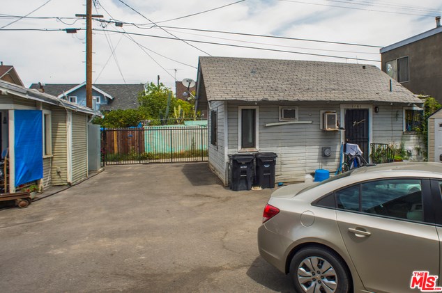 1459 29th St, Los Angeles CA  90011-1931 exterior