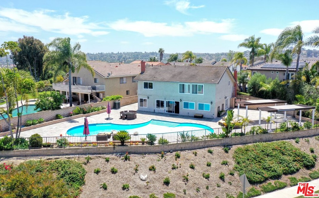 29131 Murre Ln, Laguna Beach, CA 92677-1303