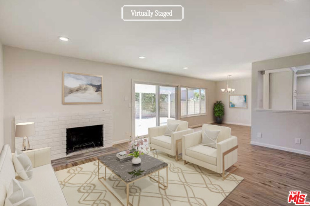 2478 E Phyllis St, Simi Valley, CA 93065