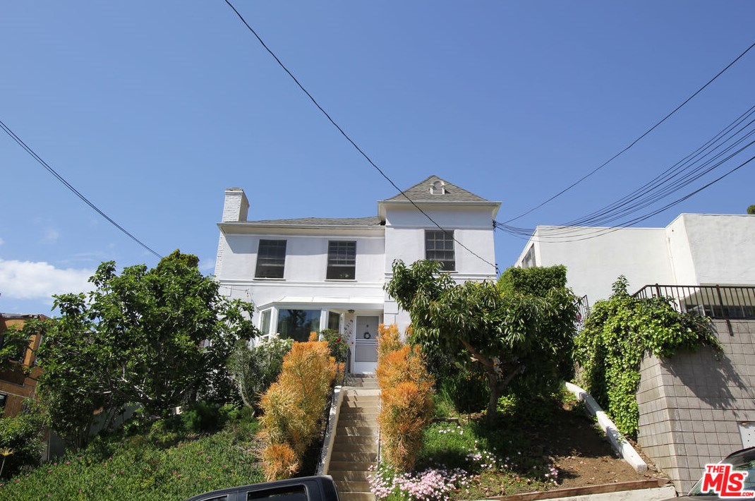 6319 Primrose Ave, Los Angeles, CA 90068-2875
