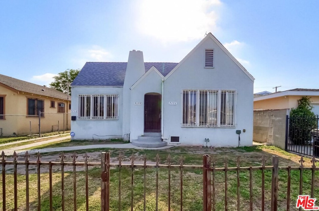 5151 3rd Ave, Los Angeles, CA 90043-1912