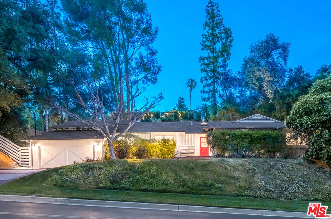 16849 Adlon Rd, Van Nuys, CA 91436
