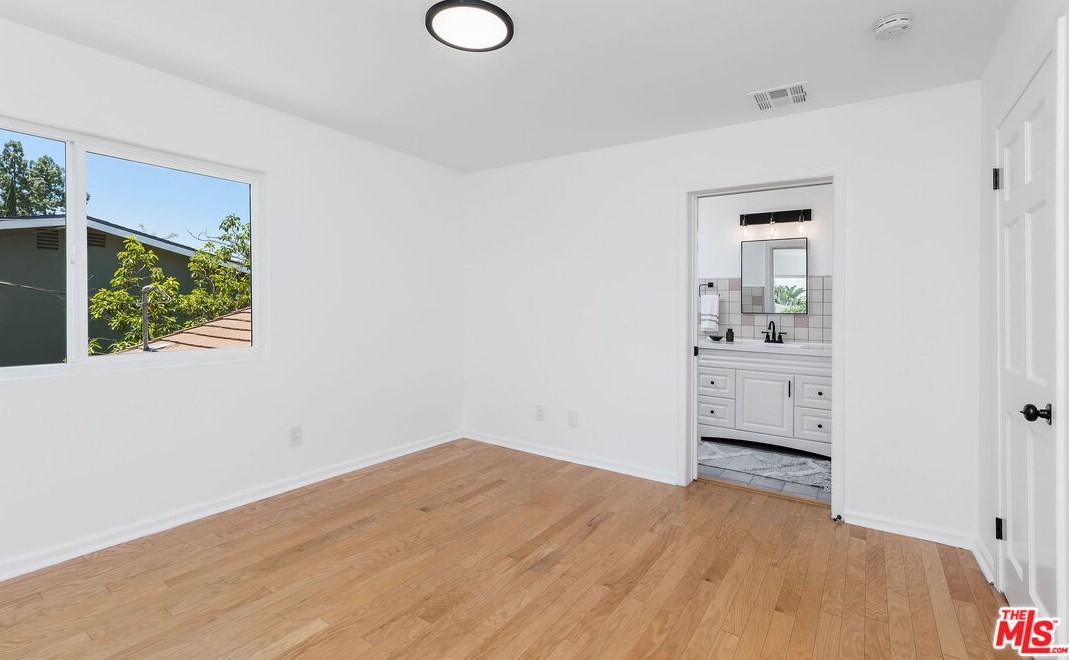 4647 Palmero Dr, Los Angeles CA  90065-4238 exterior