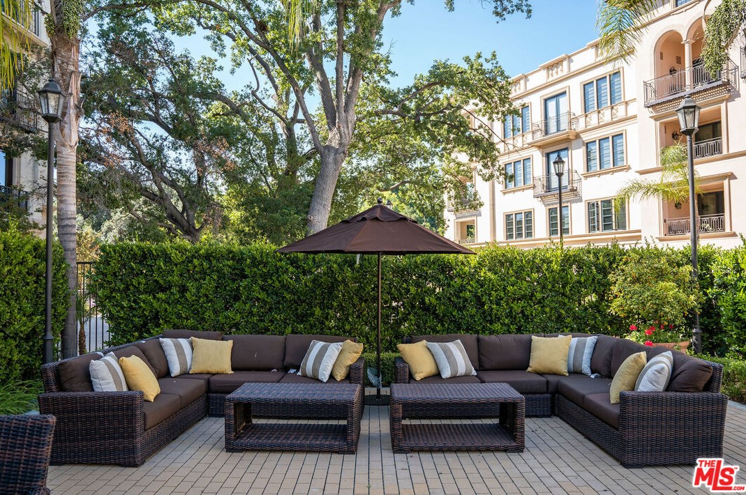 23500 Park Sorrento #h31, Calabasas, CA 91302