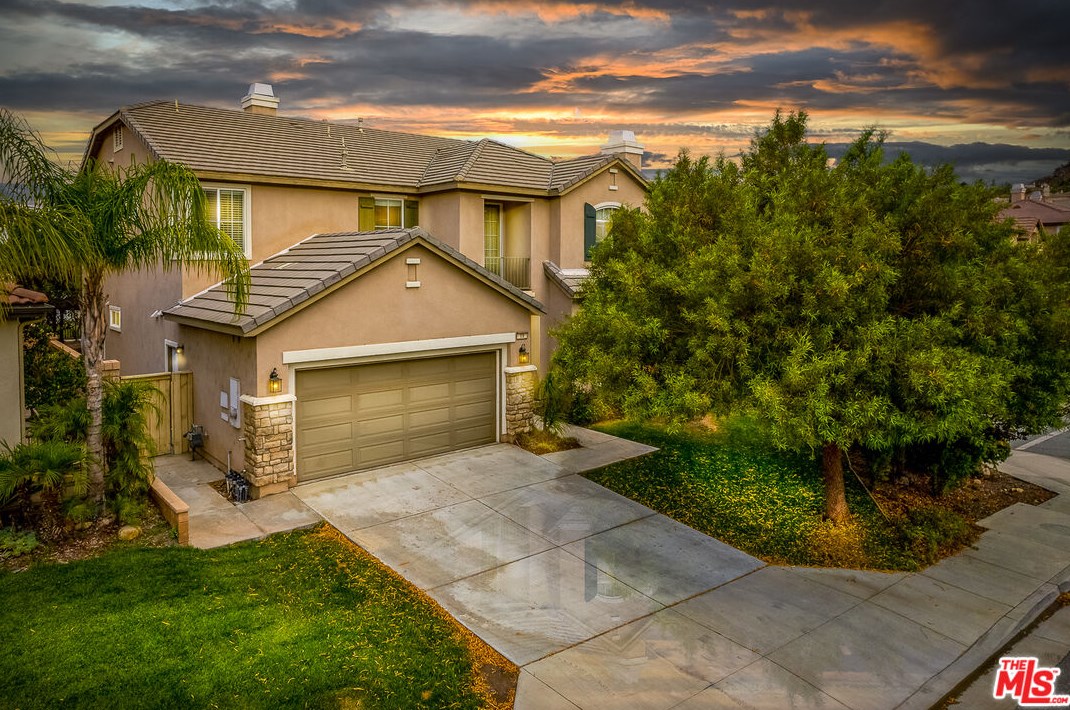 19 Via Del Fico Ct, Lake Elsinore, CA 92532