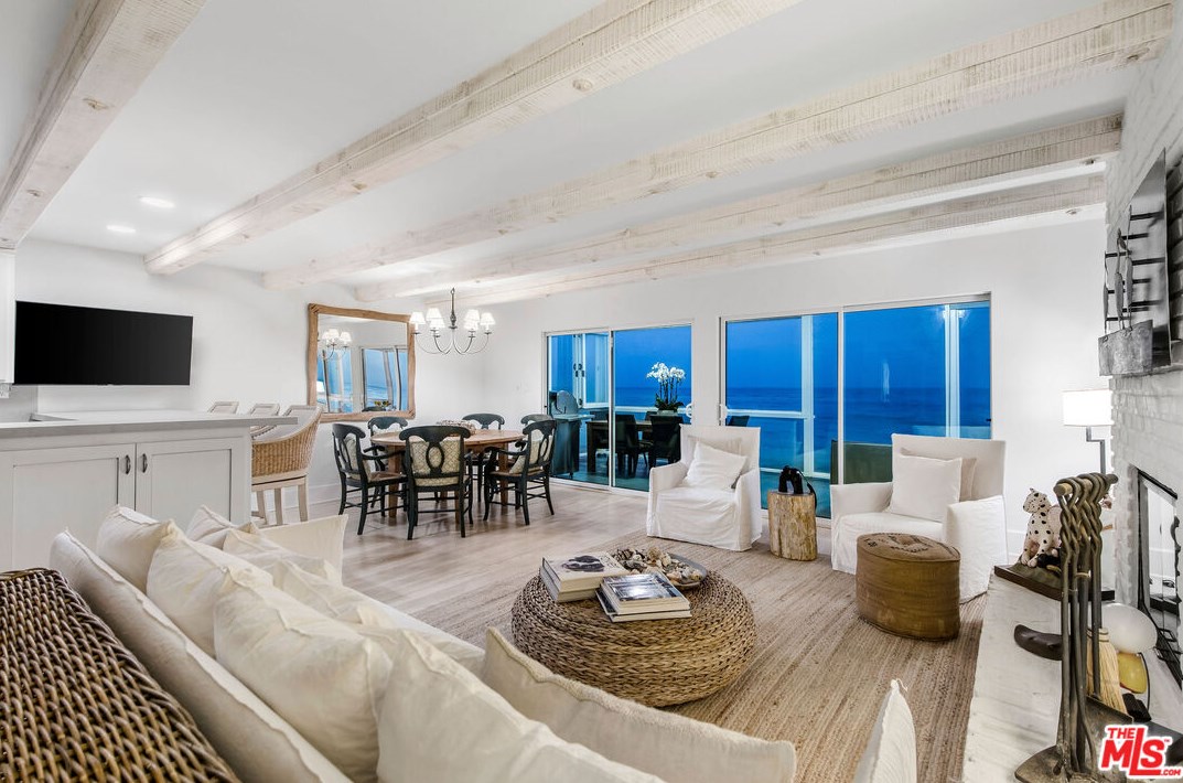 31640 Sea Level Dr, Malibu, CA 90265