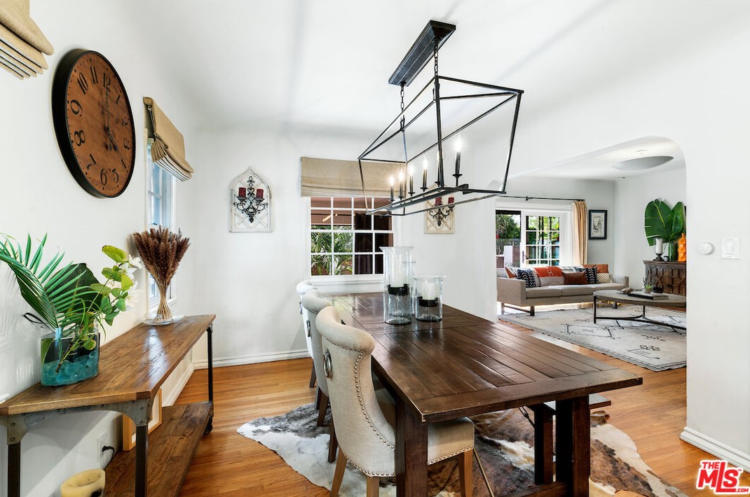 346 Westbourne Dr, Los Angeles CA  90048-1910 exterior