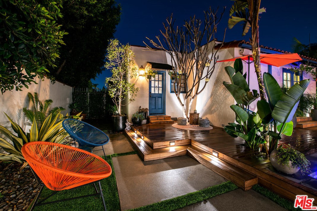 346 Westbourne Dr, Los Angeles CA  90048-1910 exterior