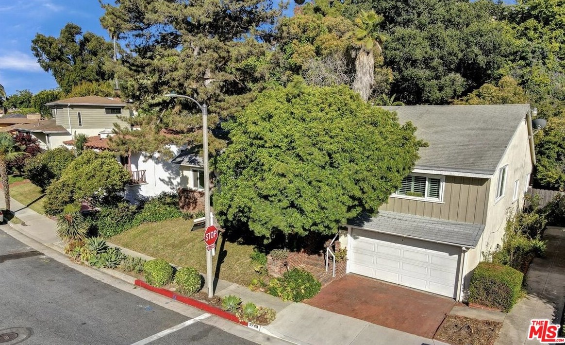 3740 Mullen Pl, Los Angeles CA  90043-1721 exterior