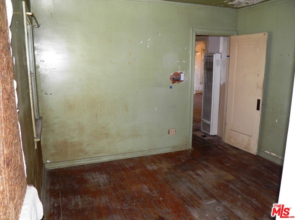 11753 Ayres Ave, Los Angeles CA  90064-1301 exterior