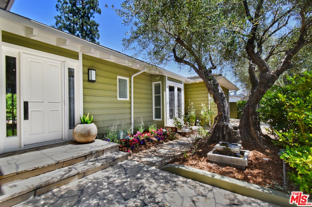 2790 Ellison Dr, Beverly Hills, CA 90210